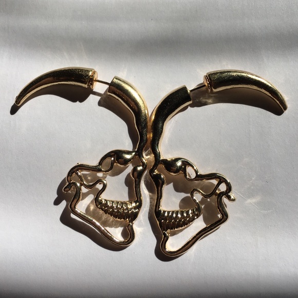 Gold Silouhette Skull Earrings - Picture 7 of 8